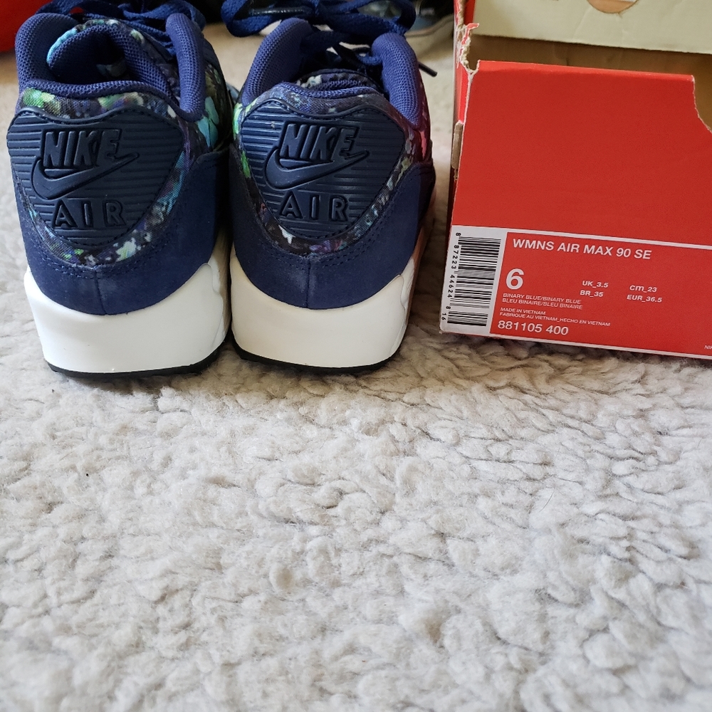 Nike Air Max 90 Women sz 6 - Picture 3 of 9